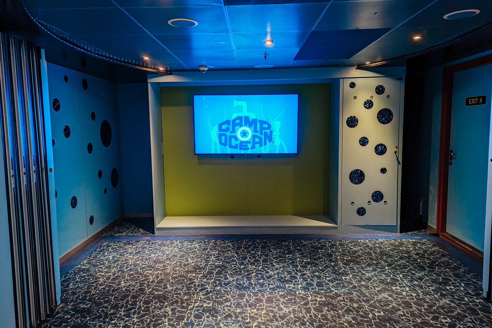 Carnival Glory Camp Ocean