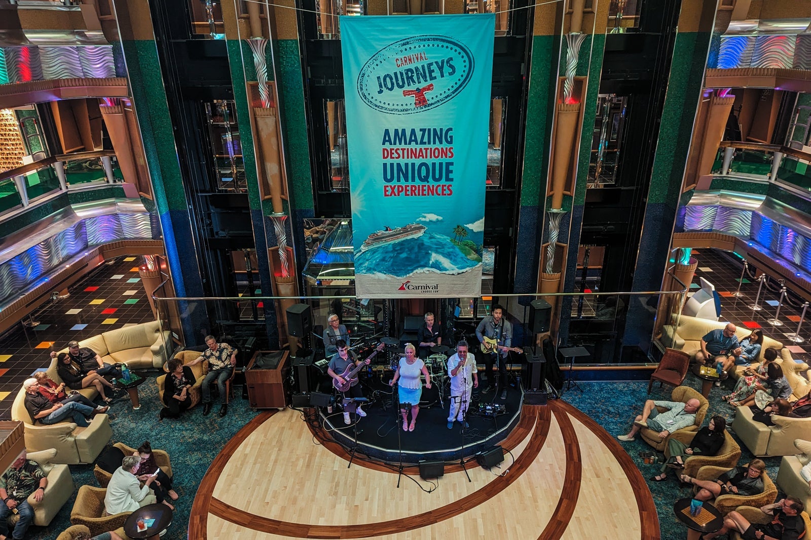 Carnival Glory live music