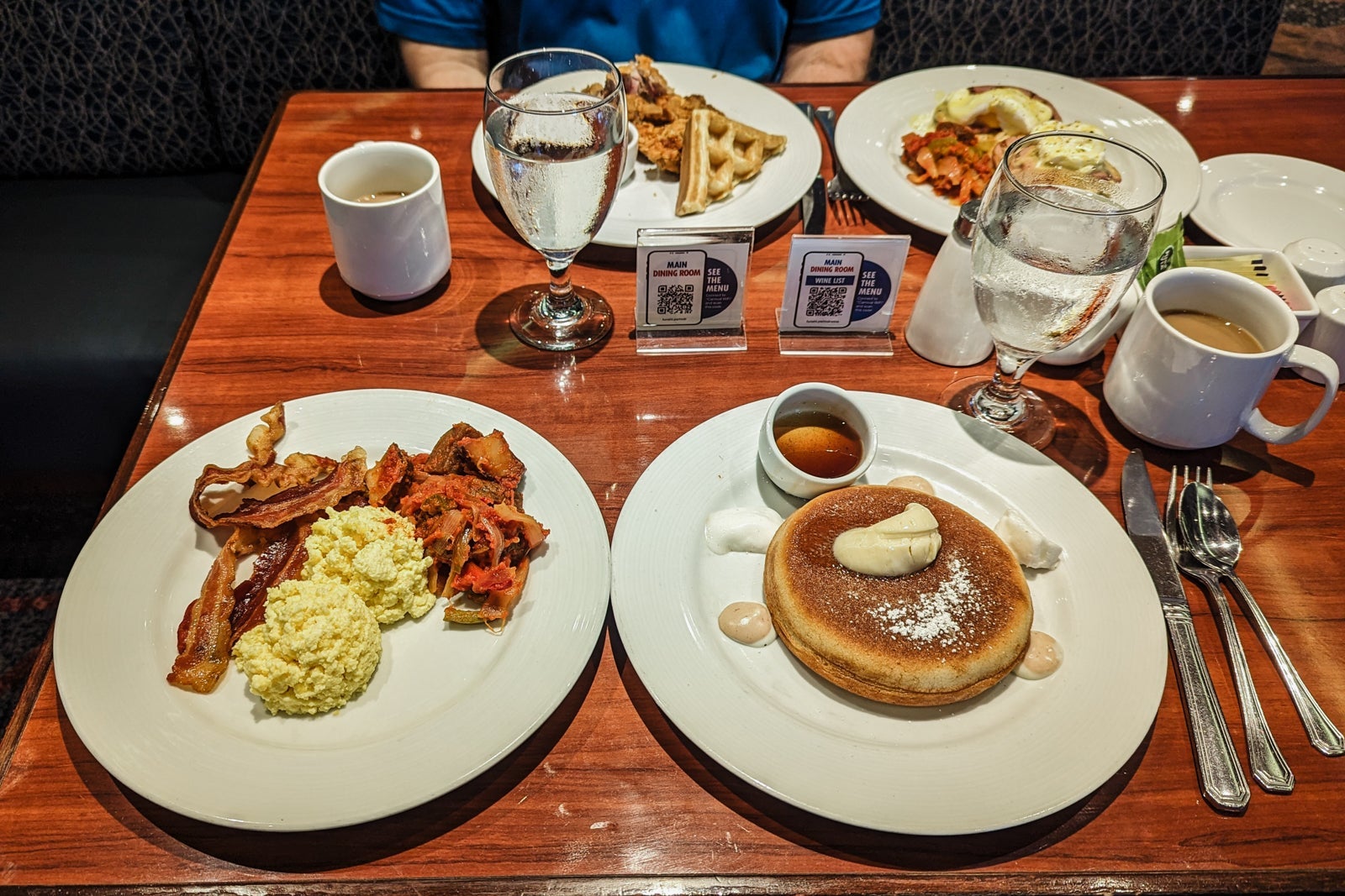 Carnival Glory main dining room breakfast