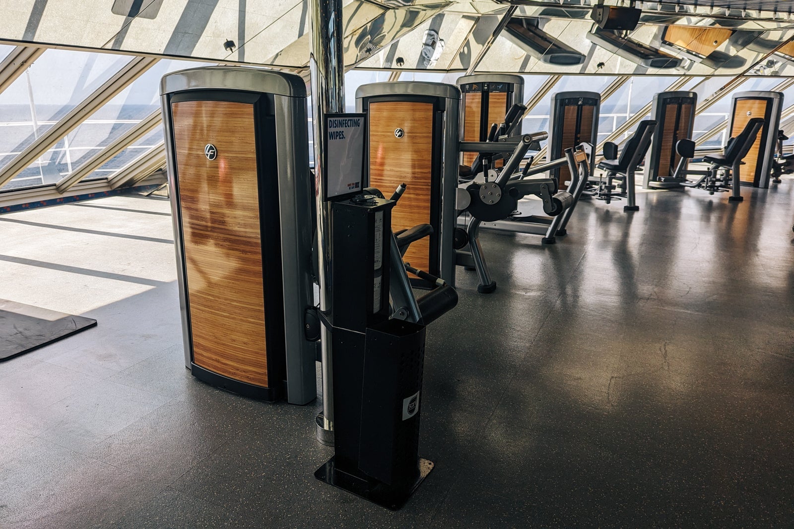 Carnival Glory fitness center