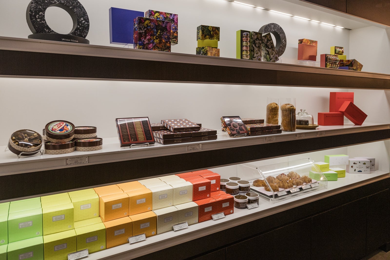 Pierre Herme pastry shop at The Ritz-Carlton, Kyoto