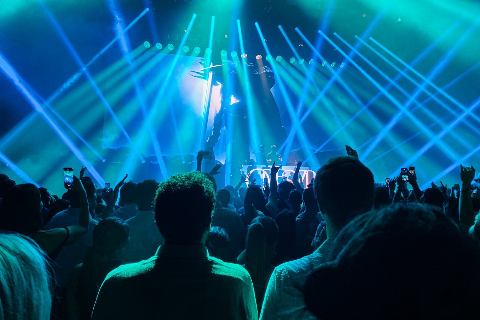 How to use the Citi Strata Elite Splurge credit for up to $200 in annual value Sapphire concert series Odesza