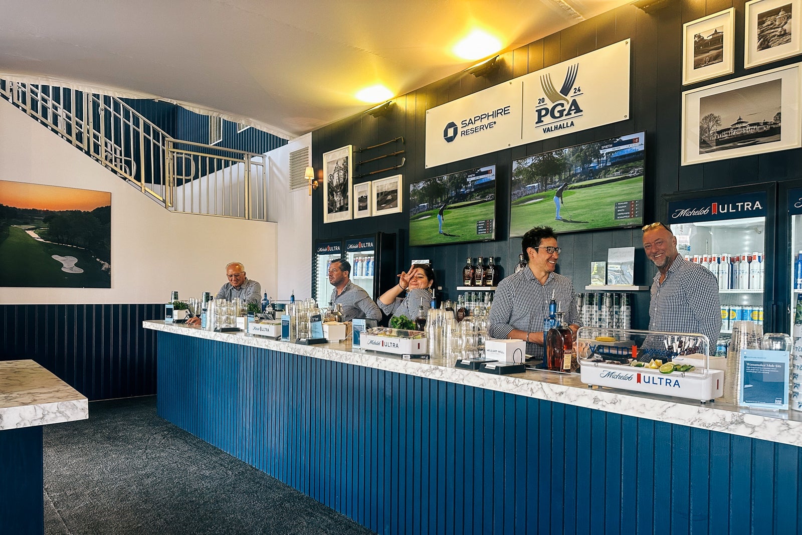 bar in chase lounge