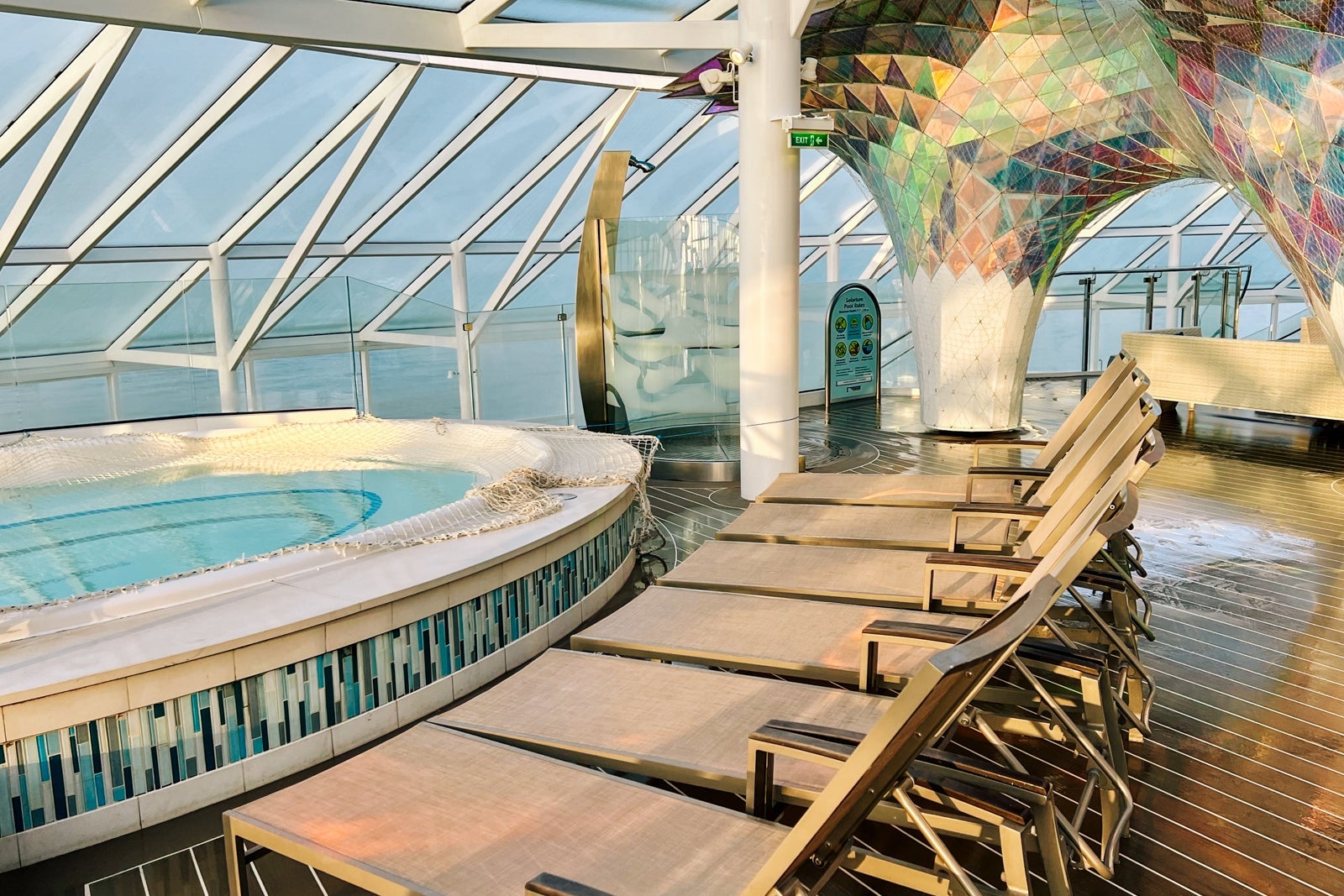 The Solarium on Symphony of the Seas