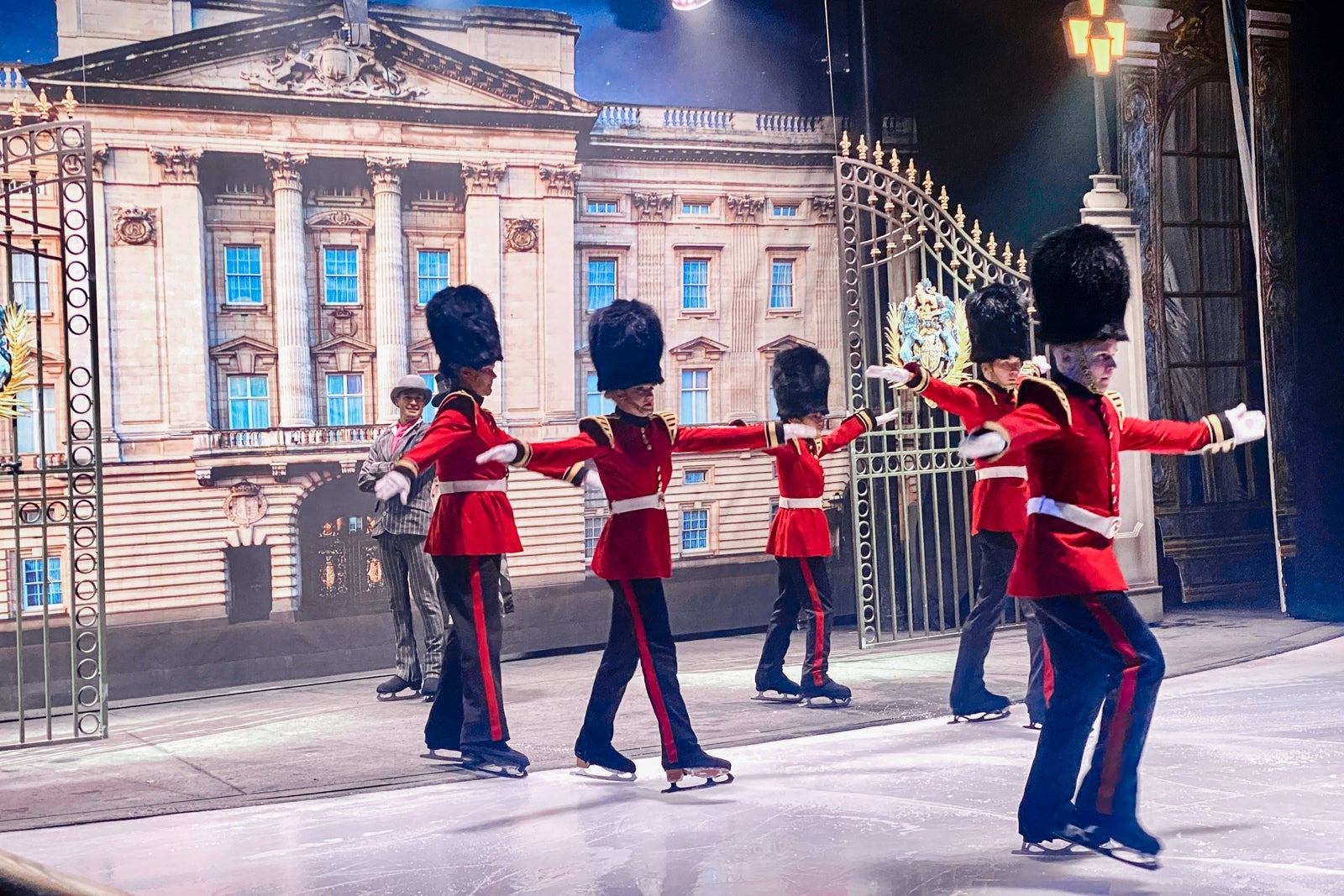 The '1977' ice show on Symphony of the Seas
