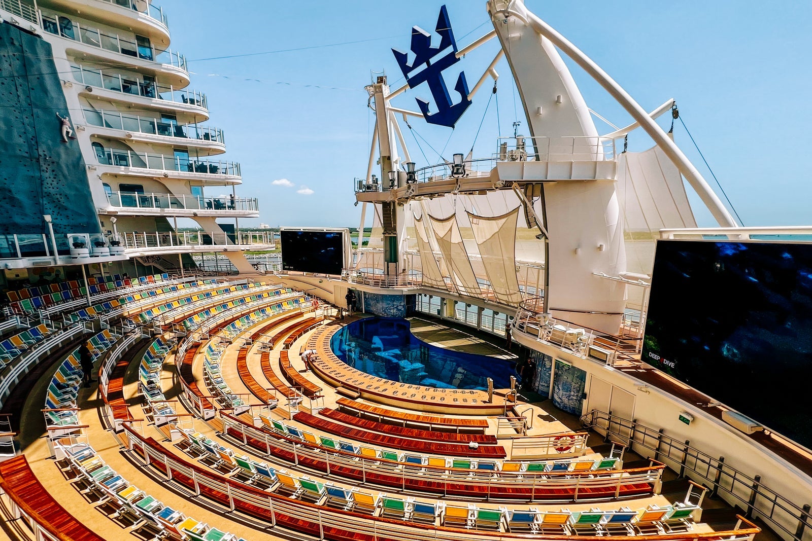 The AquaTheater on Symphony of the Seas