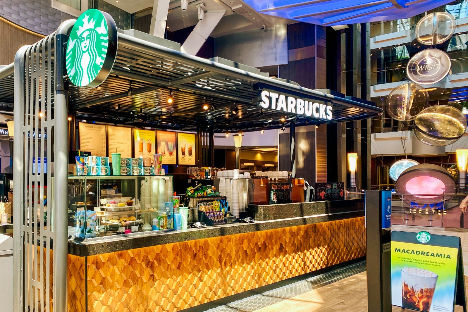 Starbucks on Symphony of the Seas