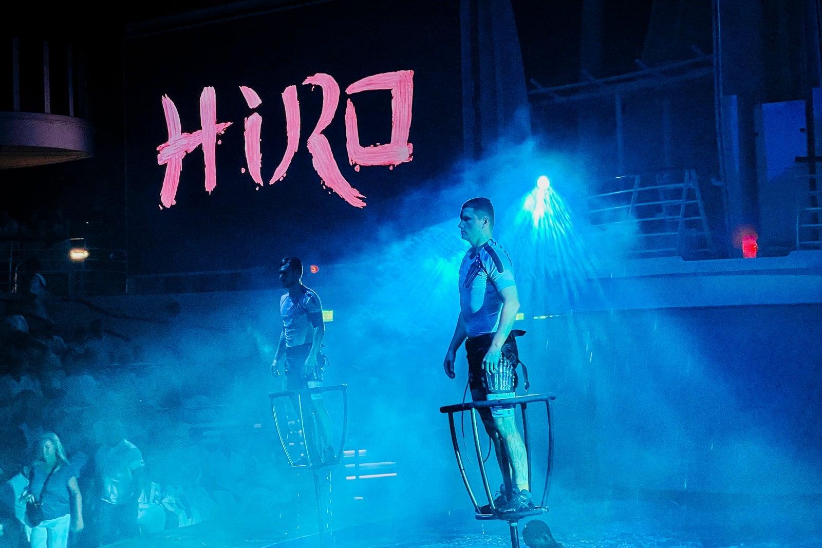 The Hiro aqua show on Symphony of the Seas