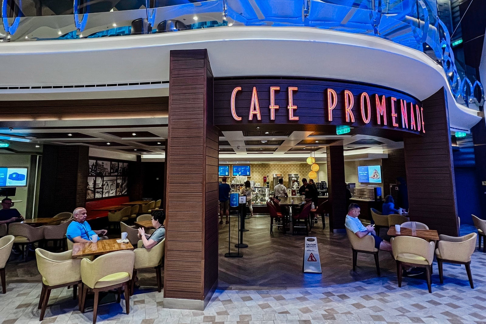 Cafe Promenade