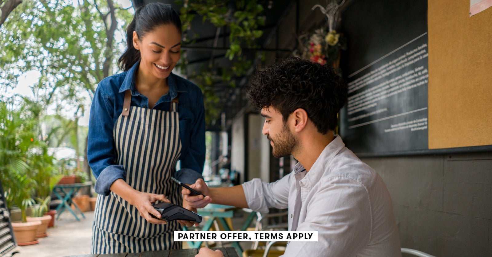 بزنس کے لئے چیس نیلم ریزرو: چیس ڈیبیو نیا پریمیم کارڈ