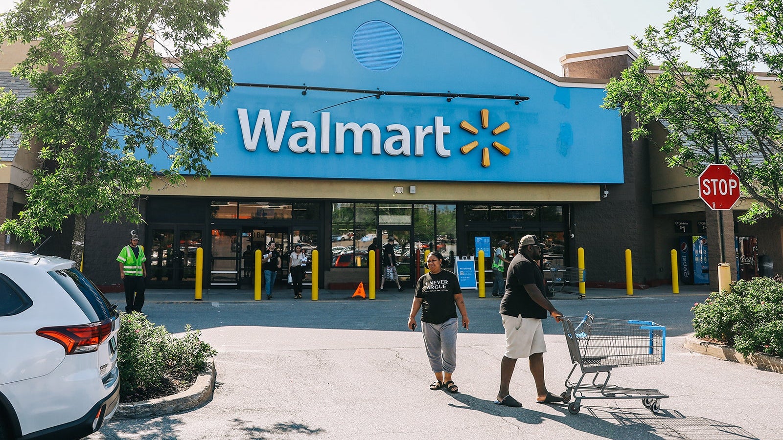 Ultimate 2025 guide to Walmart Cash and Walmart+: What to know - The Points  Guy