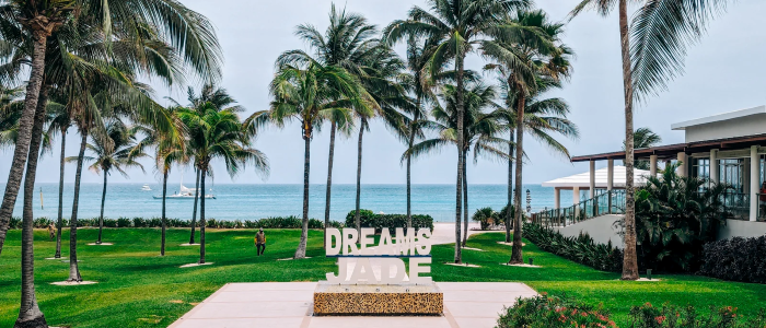 Weekend trip for 2 to Mexico