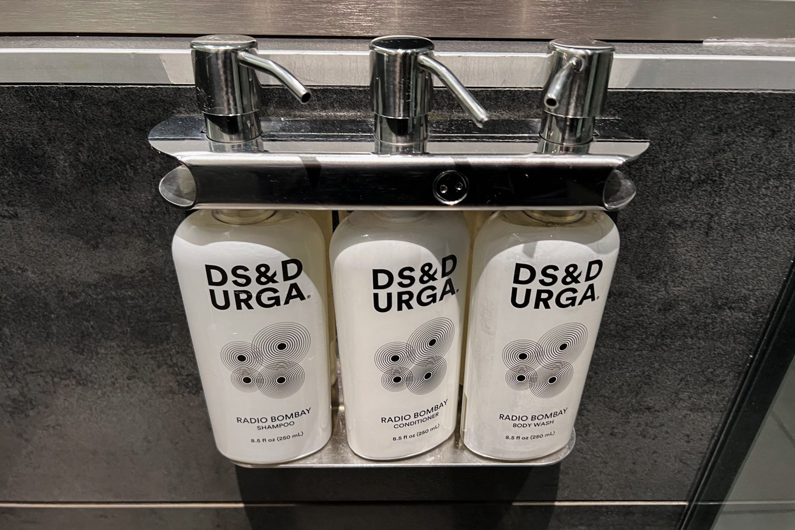 aa flagship lounge ord