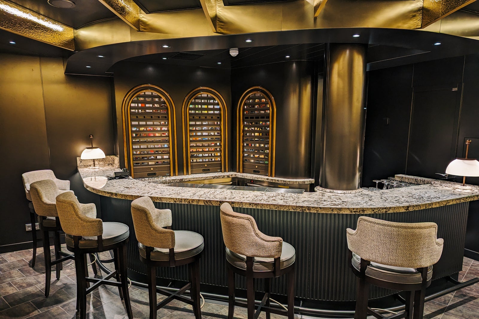 Silver Note on Silver Ray.