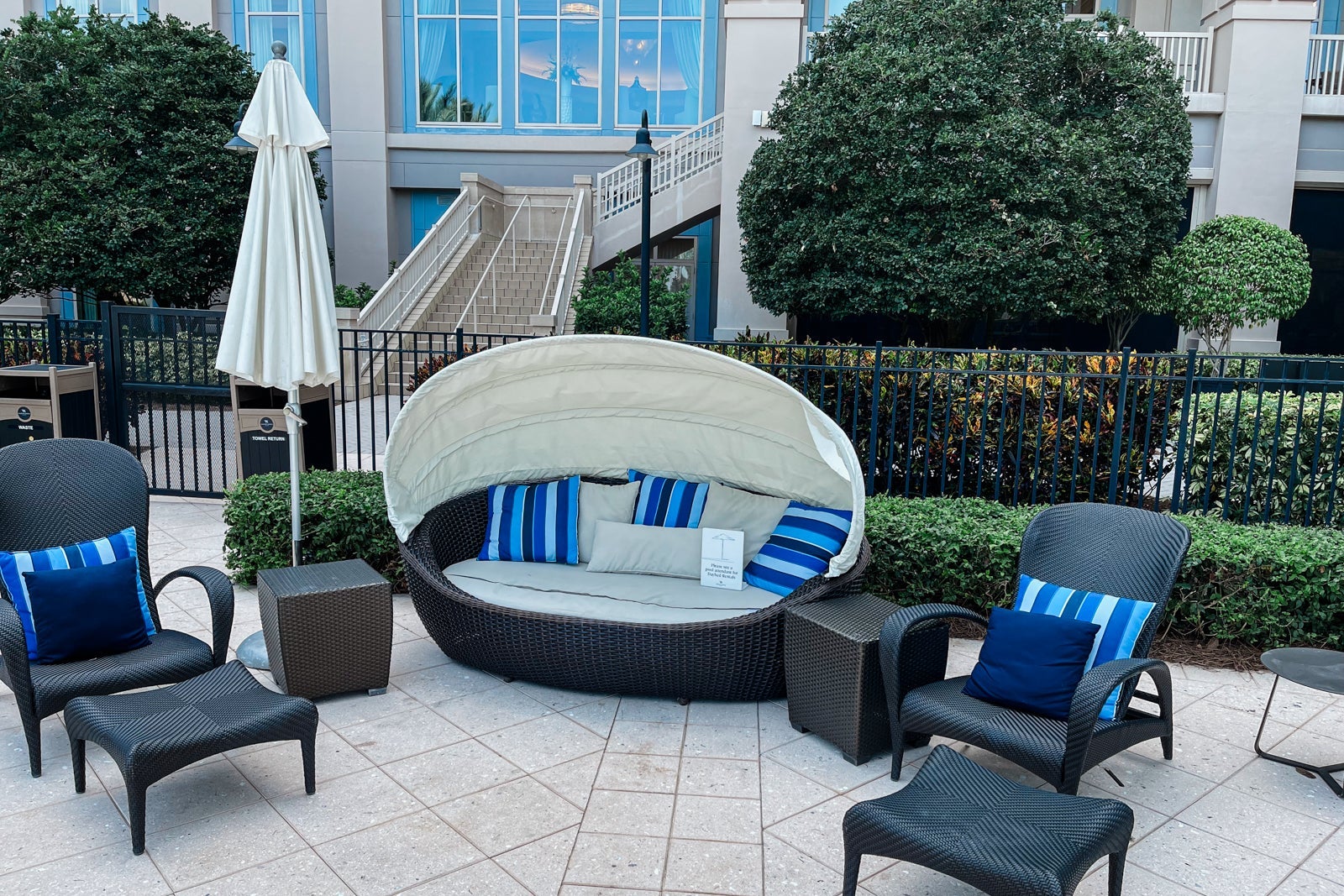Daybeds for rent at the Waldorf Astoria Orlando pool