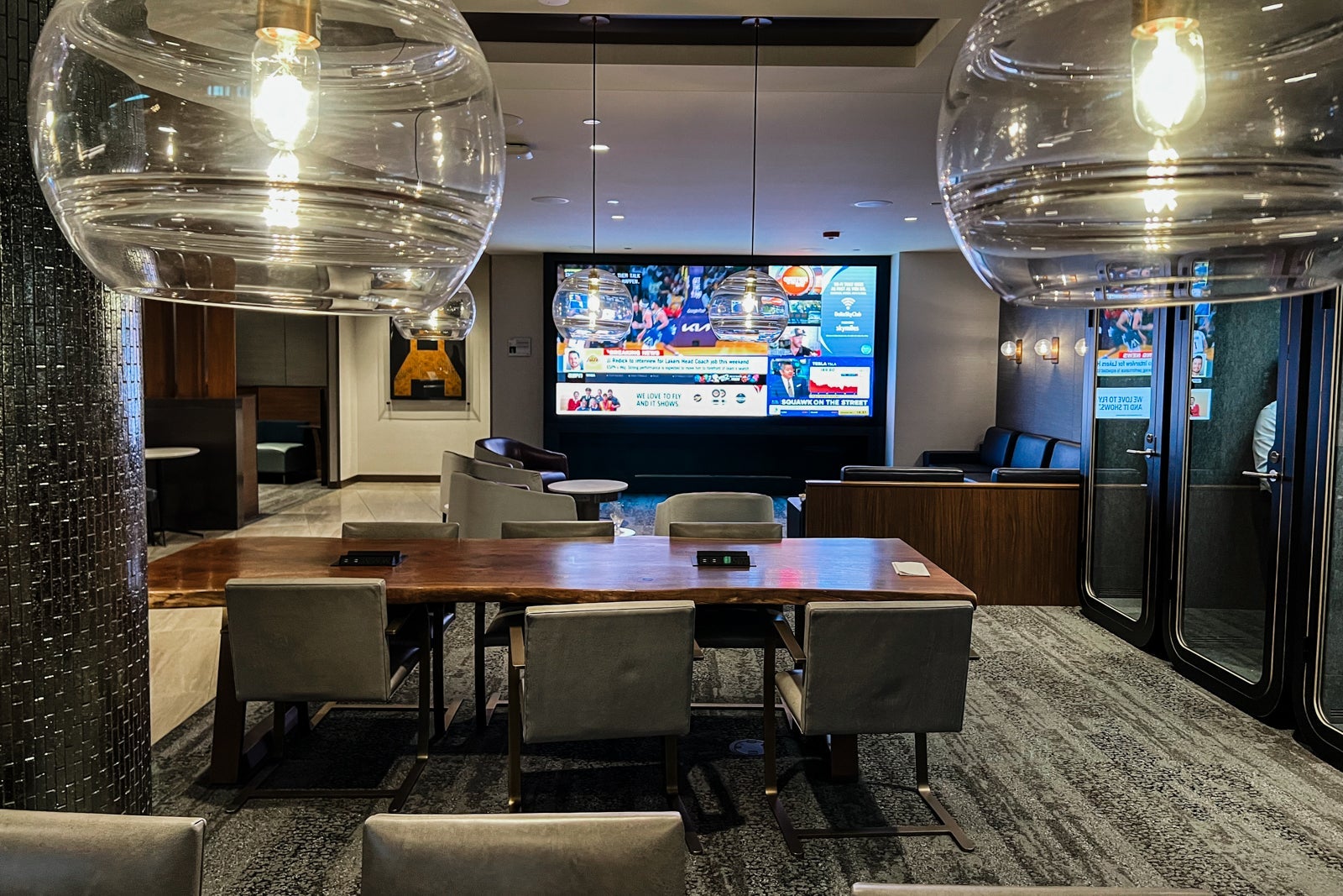 delta sky club chicago