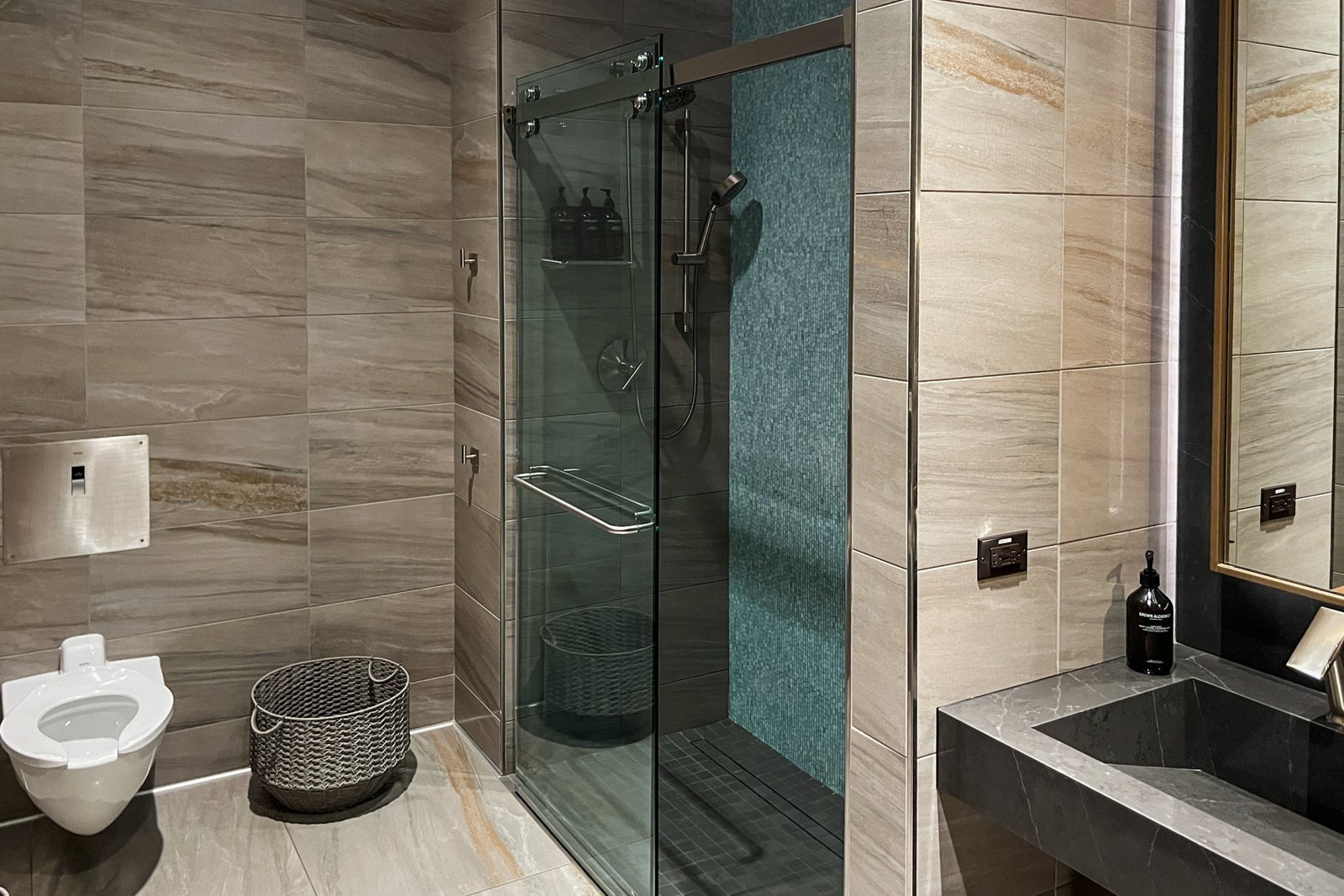 delta sky club chicago