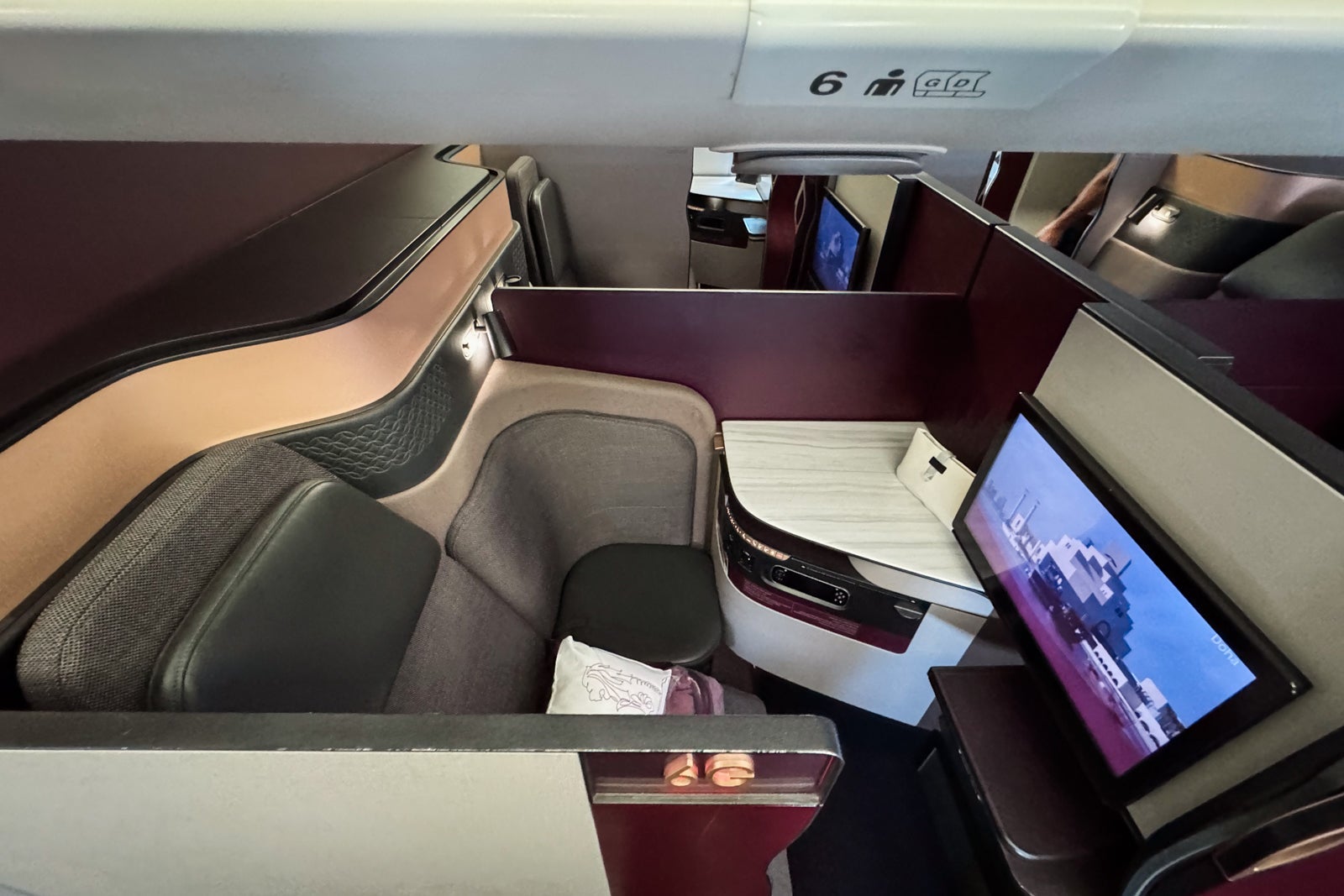 plane seat qsuite from above