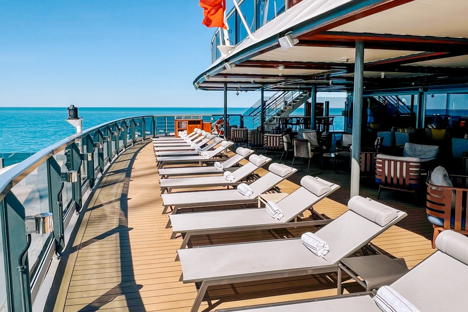 Seabourn Pursuit outdoor deck