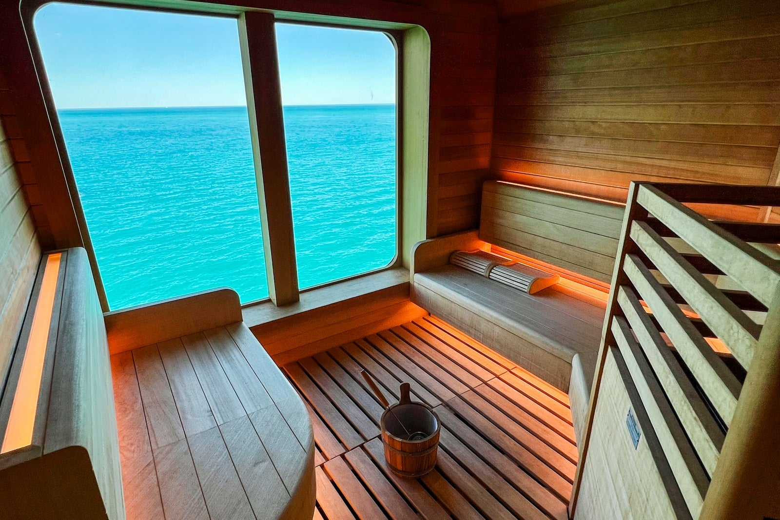 Seabourn Pursuit's spa has men's and women's saunas