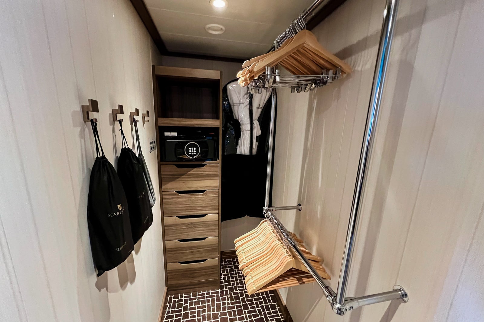 Seabourn Pursuit Veranda Suite