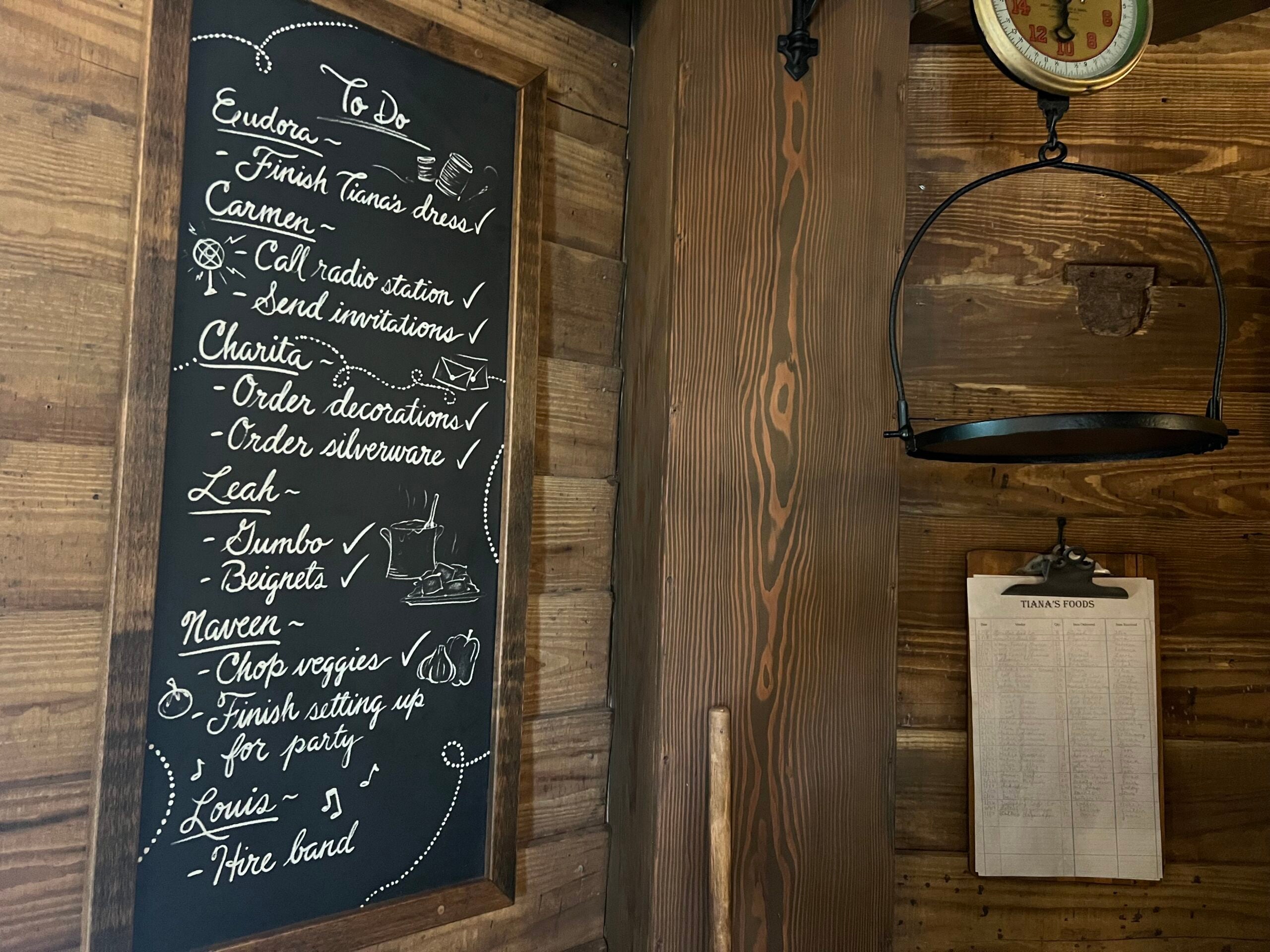 Tiana's Bayou Adventure interior decorations