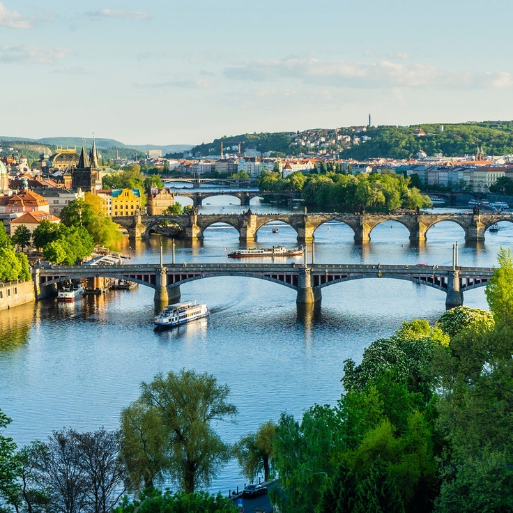 Deal alert: Fly American Airlines business class to Prague or Budapest for 55,000 Atmos Rewards points
