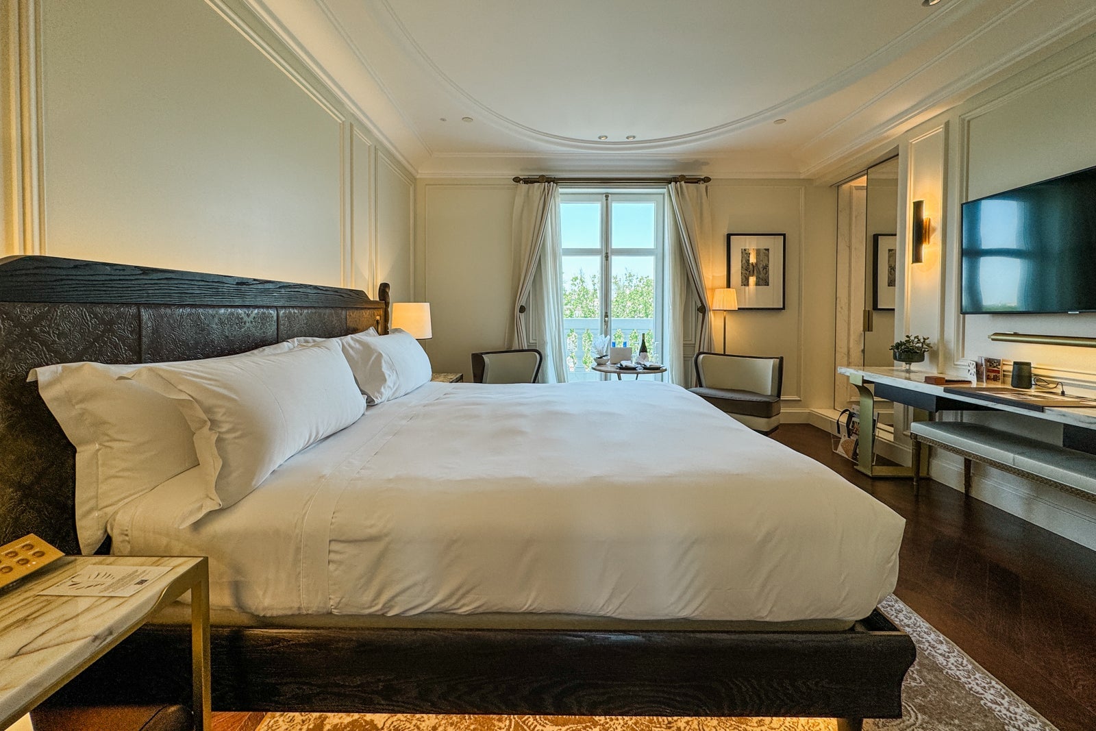 Bedroom at the Mandarin Oriental Ritz, Madrid
