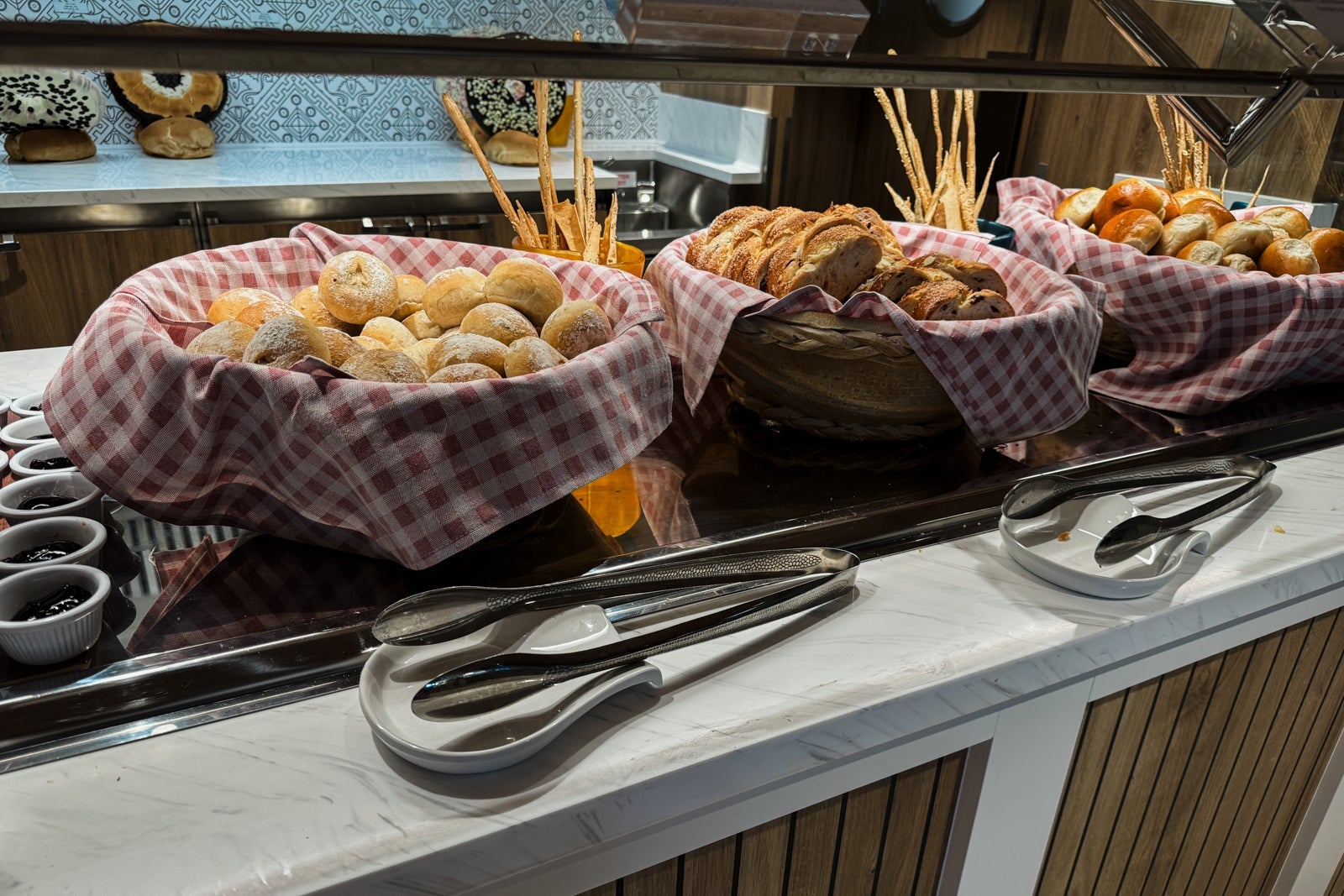 Utopia of the Seas Windjammer