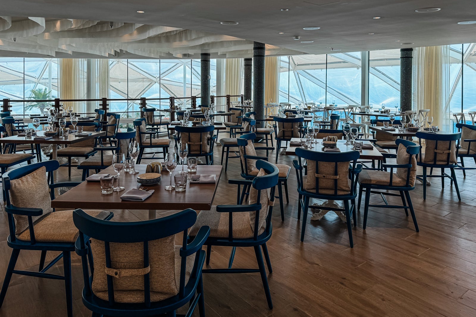 Utopia of the Seas dining