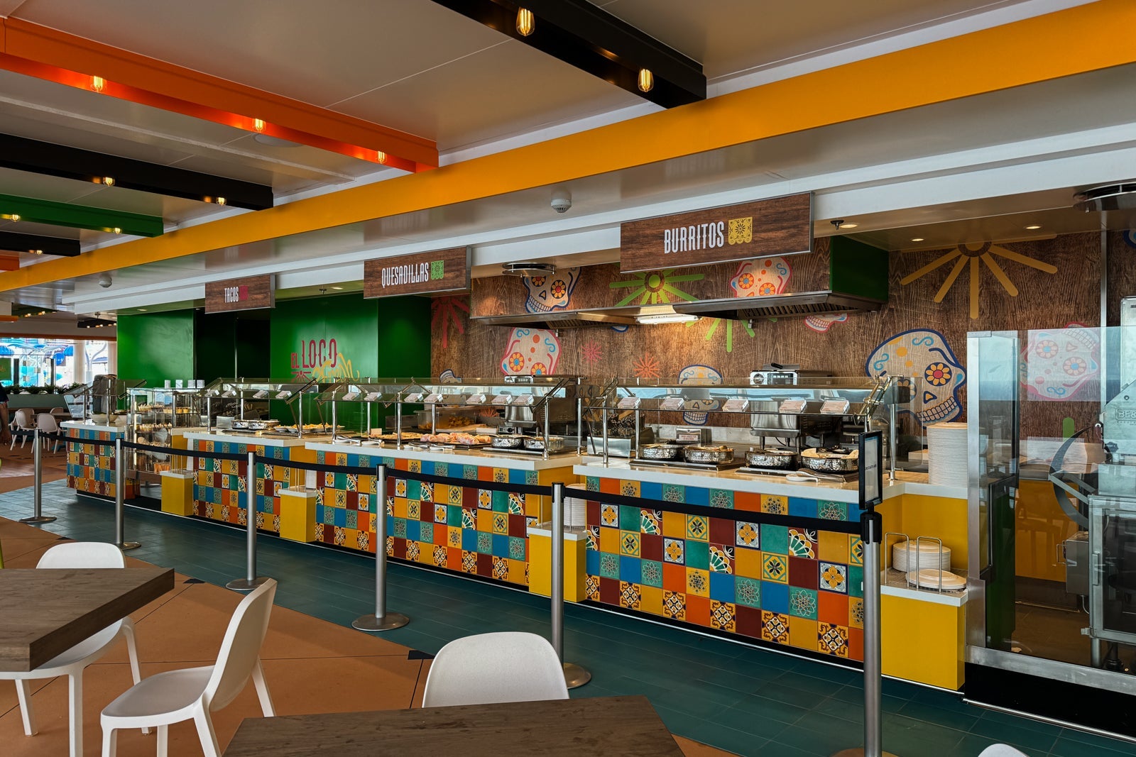 Utopia of the Seas dining