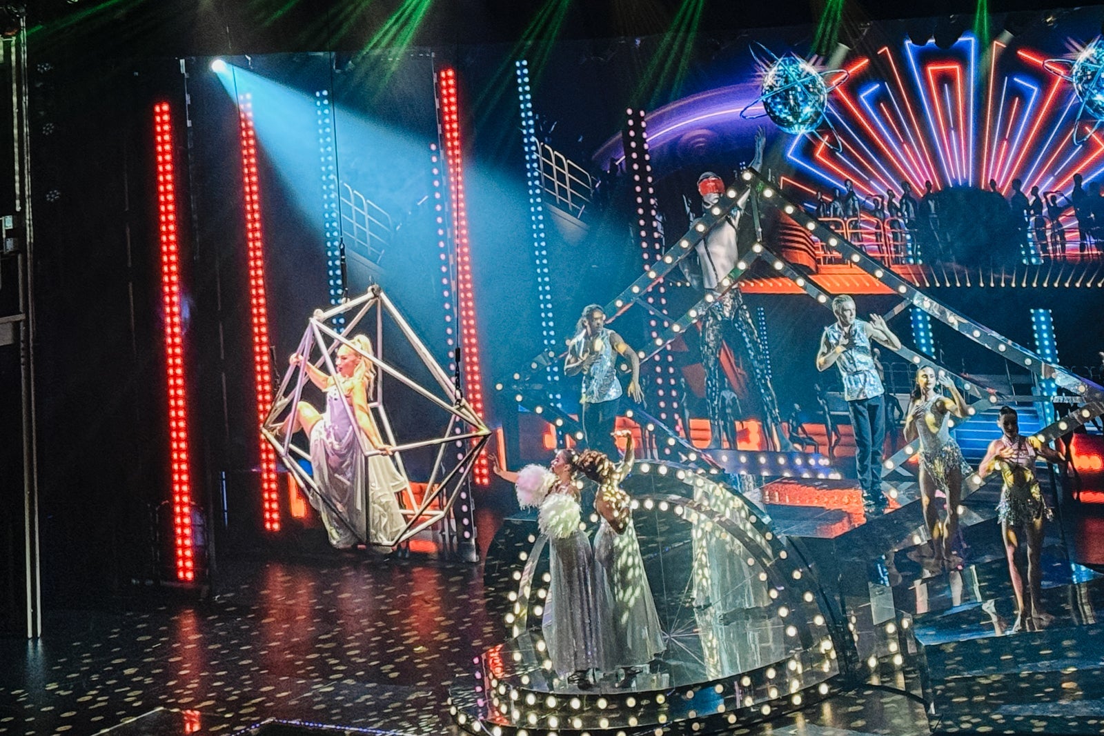 Utopia of the Seas shows