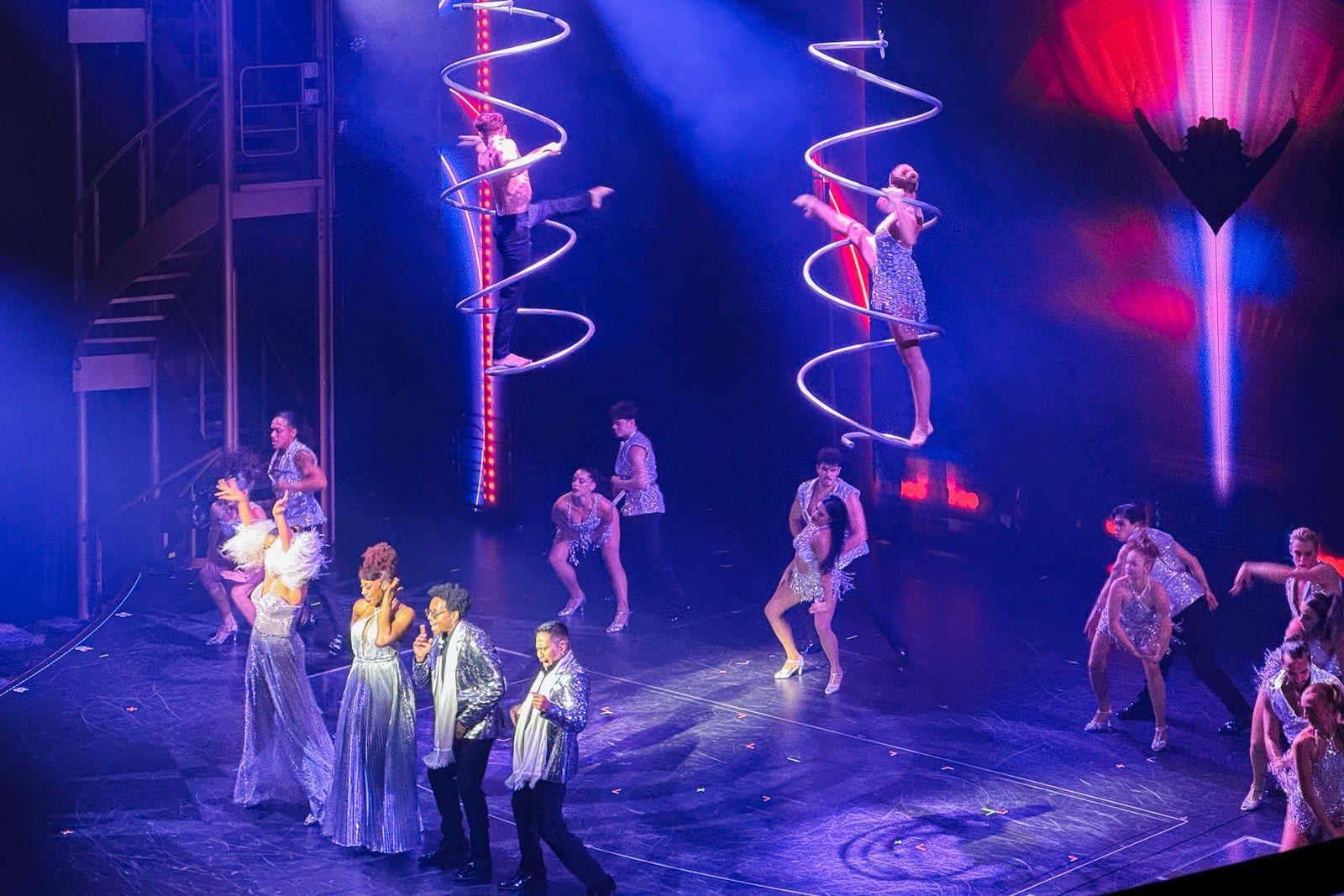 Utopia of the Seas shows