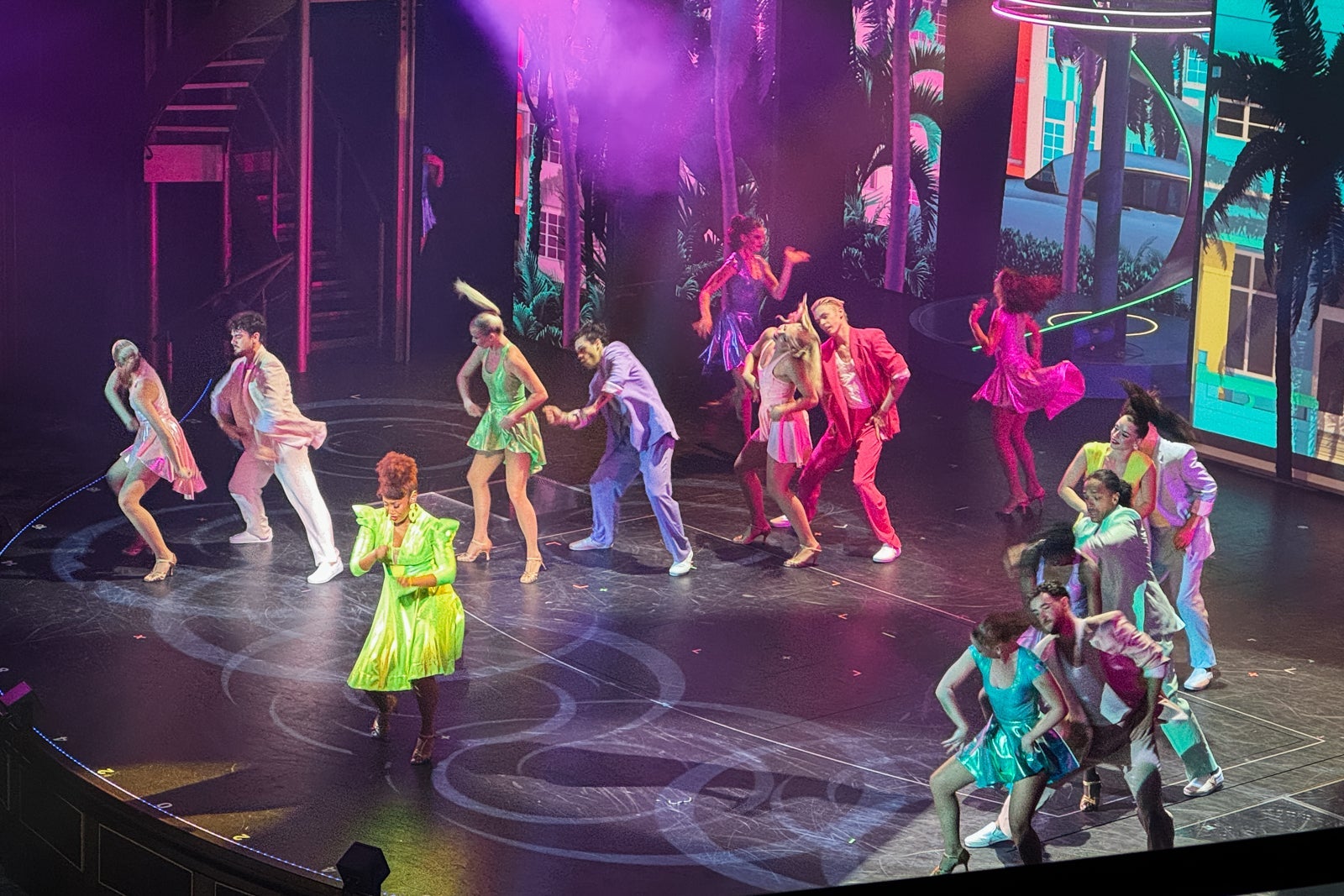 Utopia of the Seas shows