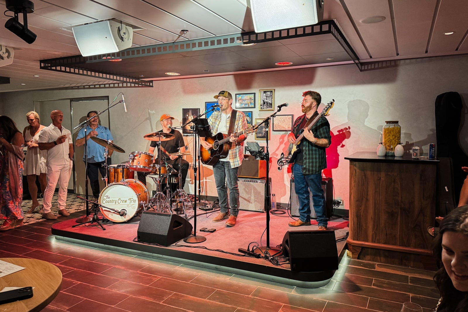 Utopia of the Seas activities