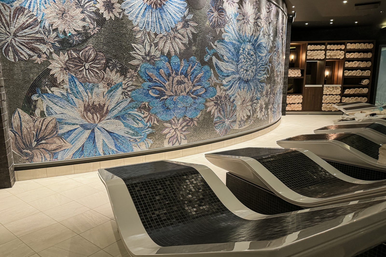 Utopia of the Seas activities