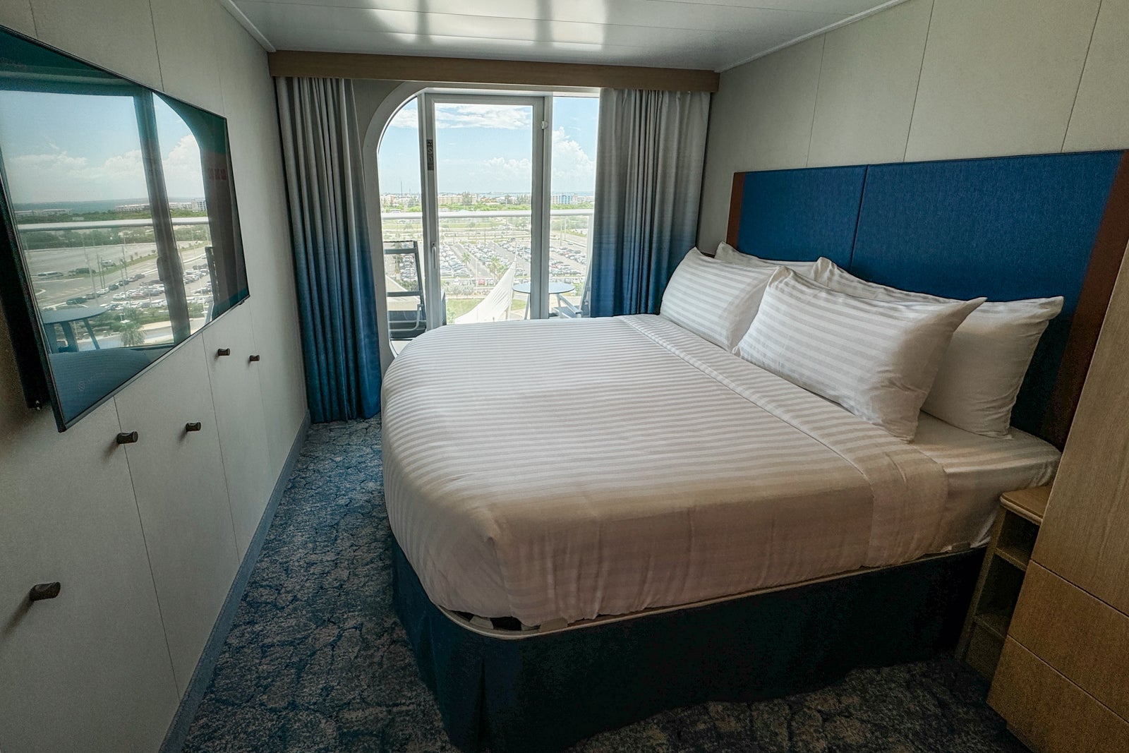 Utopia of the Seas cabin