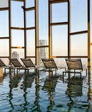 Ritz-Carlton Credit Card review: Should you book a spot in your wallet for this card?