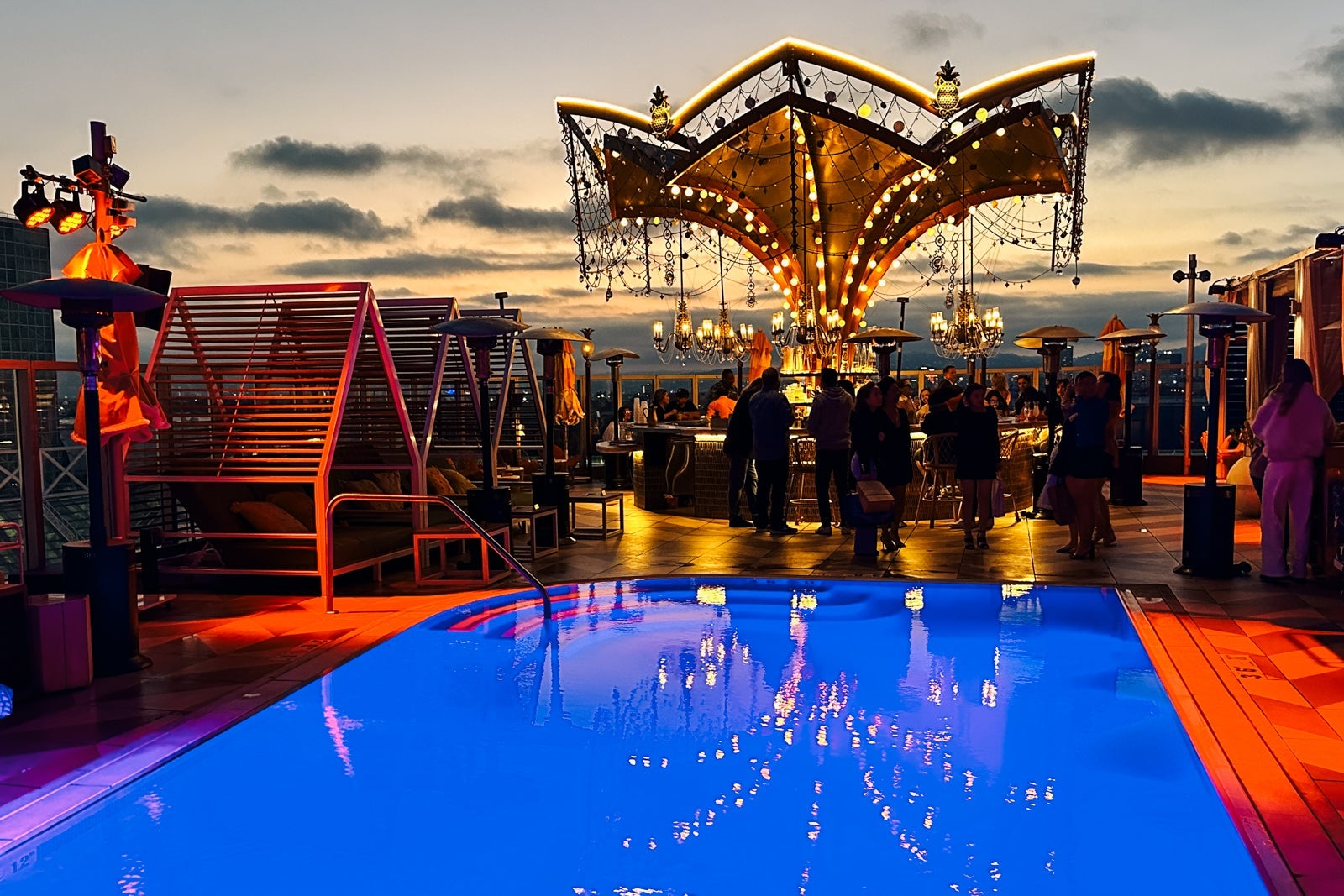 Hotel review: The dual-branded AC and Moxy hotels in downtown LA