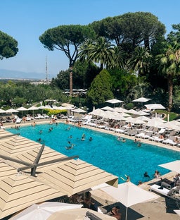 4 reasons I keep the Hilton Aspire card in my wallet even though I rarely use it