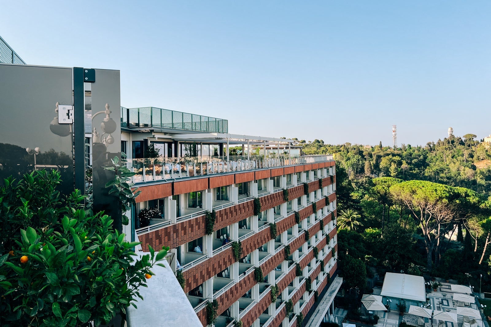 Hilton announces the locations of premium club lounges accessible to Diamond Reserve members