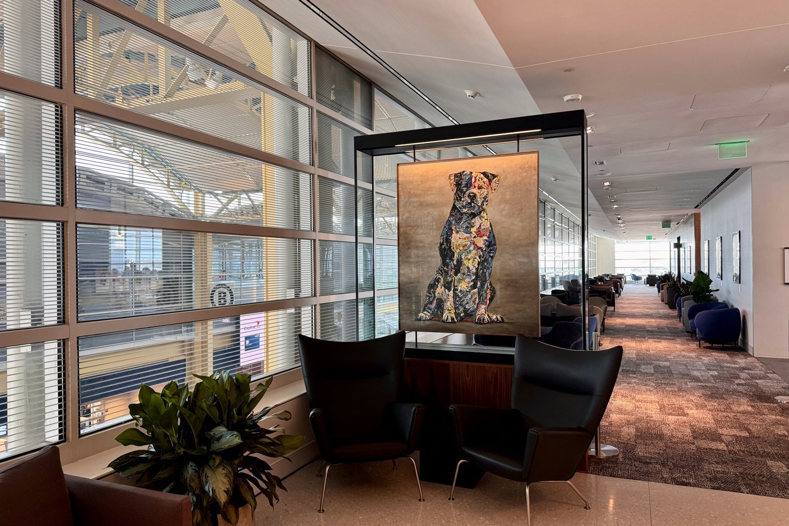 Inside the new Amex Centurion Lounge in DC's Reagan National Airport ...