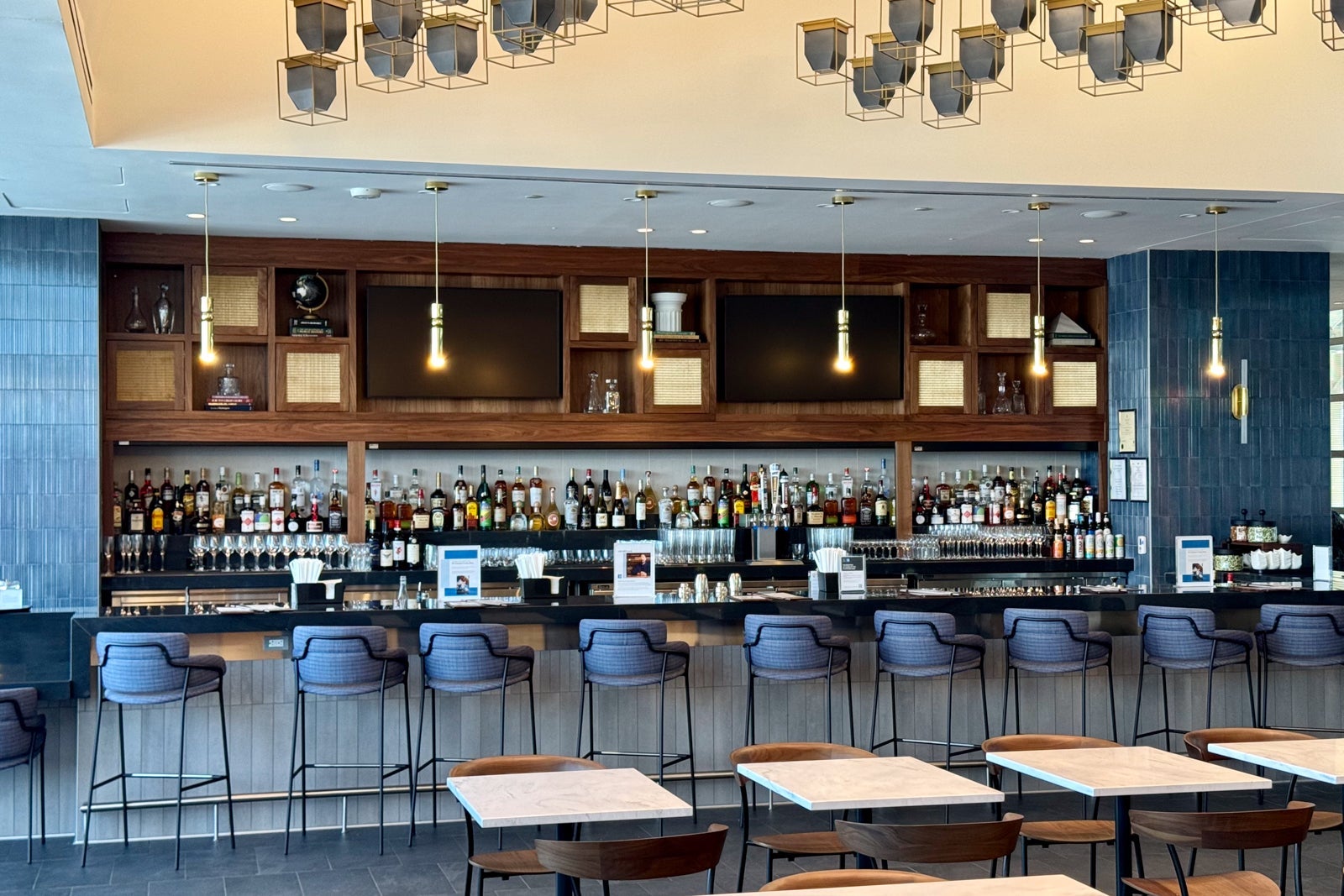 American Express Centurion Lounge DCA