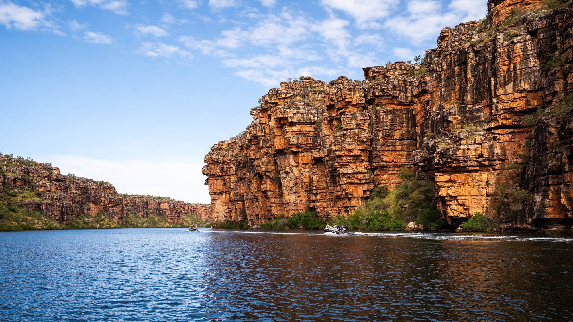 Tides, image size:2000x1125