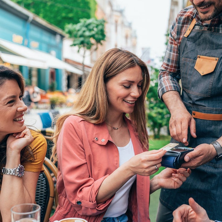 Earn up to $350 in rewards with these One Key credit card welcome offers