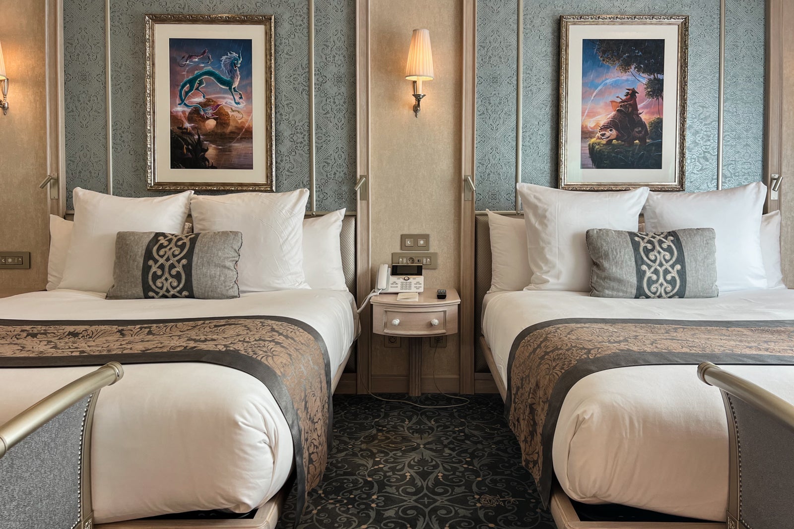 Bedroom at Disneyland Hotel Paris