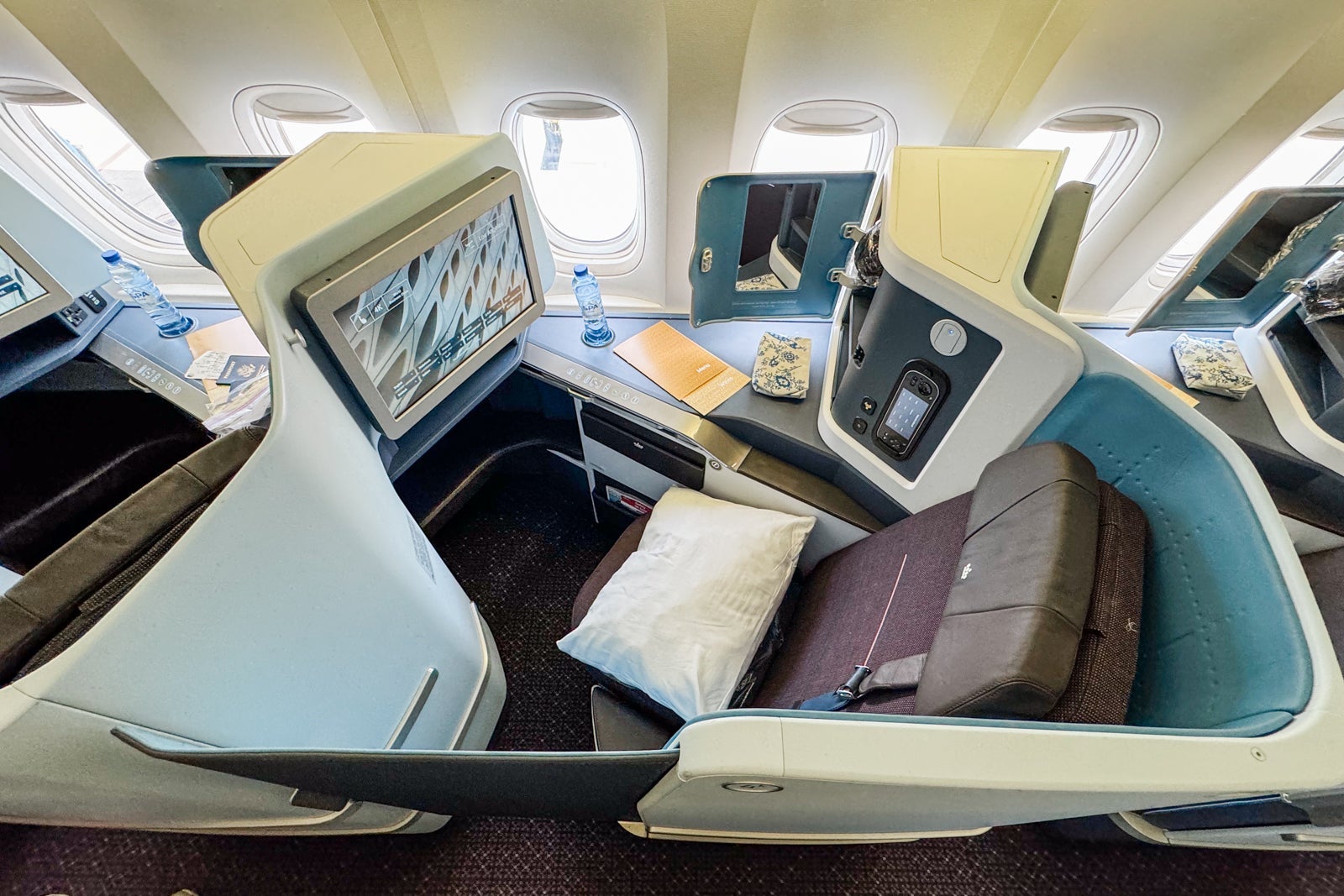 KLM business class