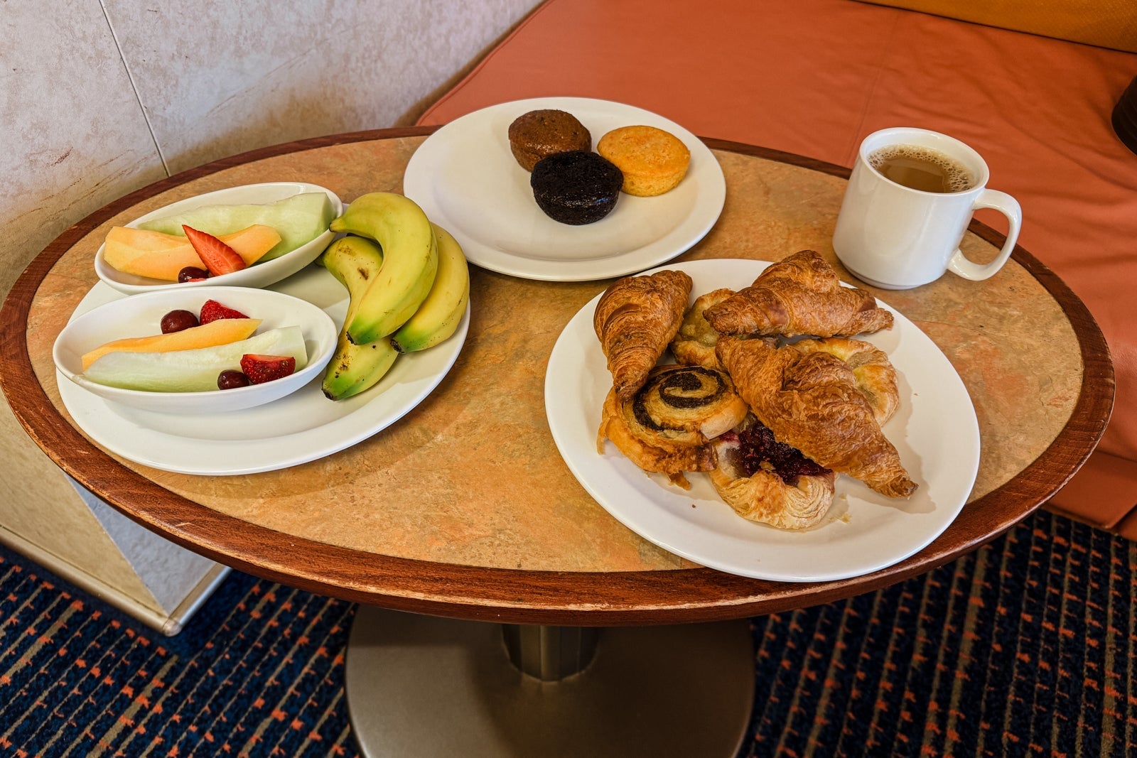 Carnival Freedom dining