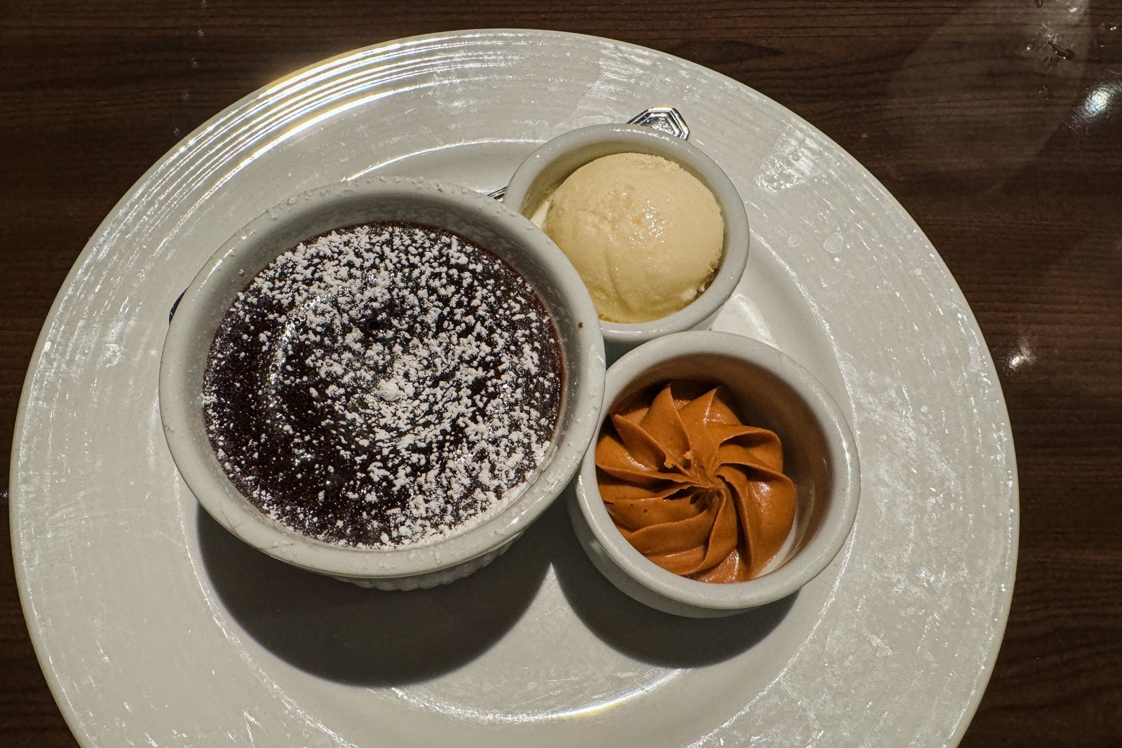 Carnival Freedom dining