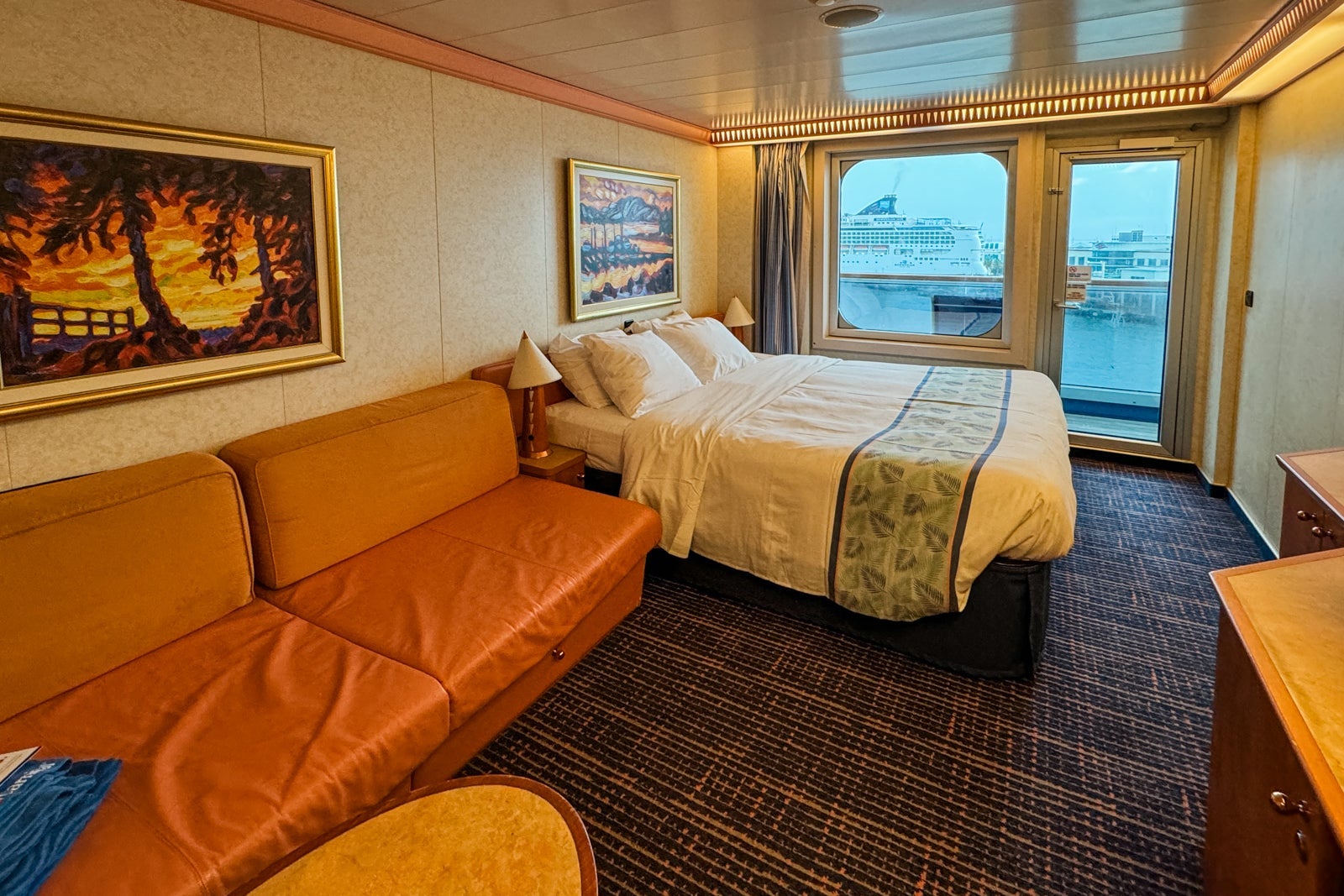 Carnival Freedom cabin